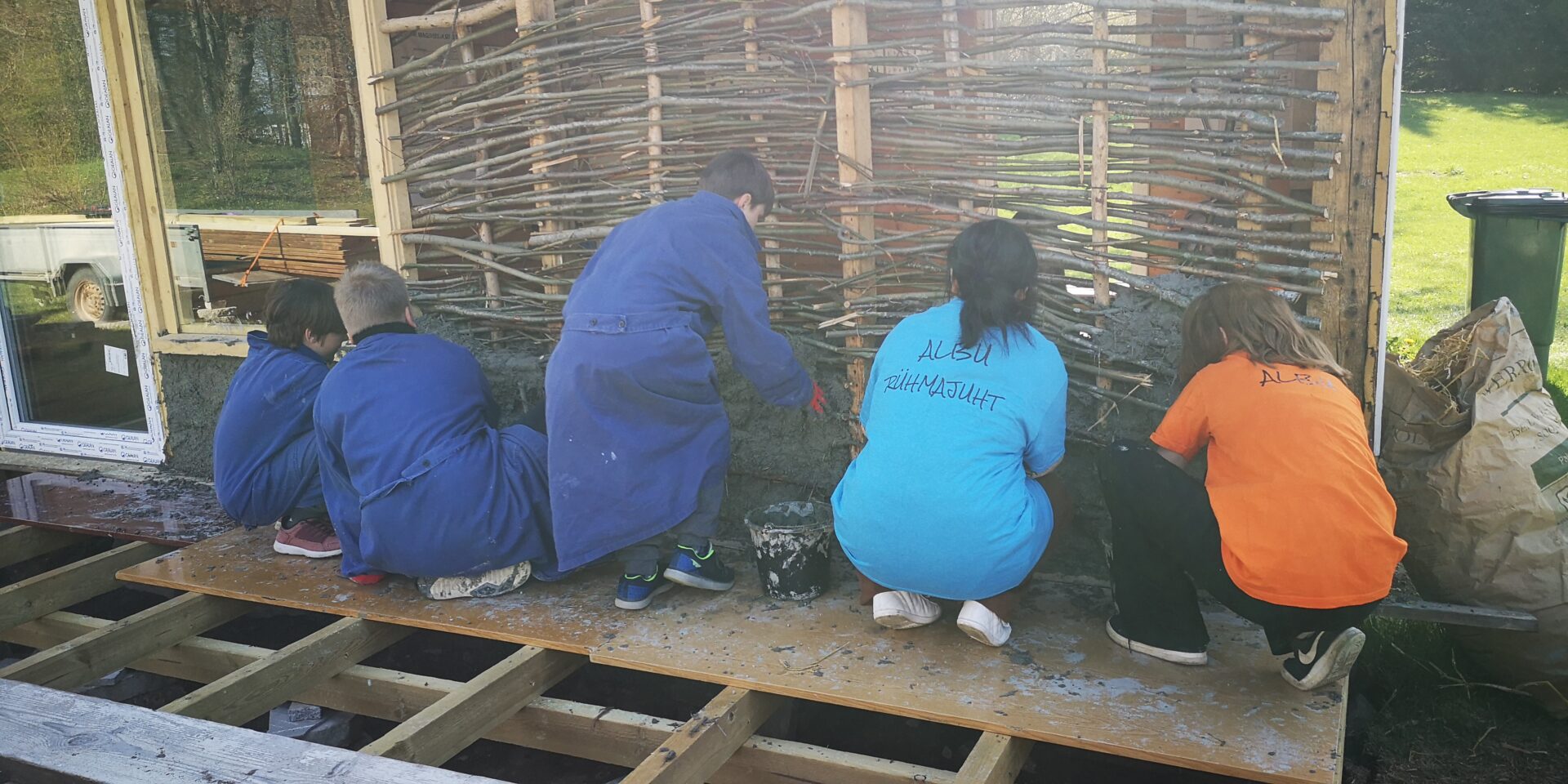 Roheprojekt pani Albus kogu koolipere ühiselt tegutsema