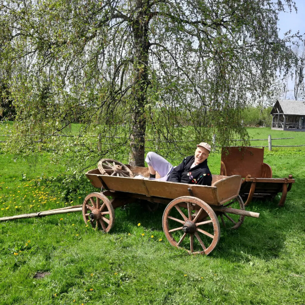 Populaarne Juhan Liivi aineline teatrikombo tuleb taas