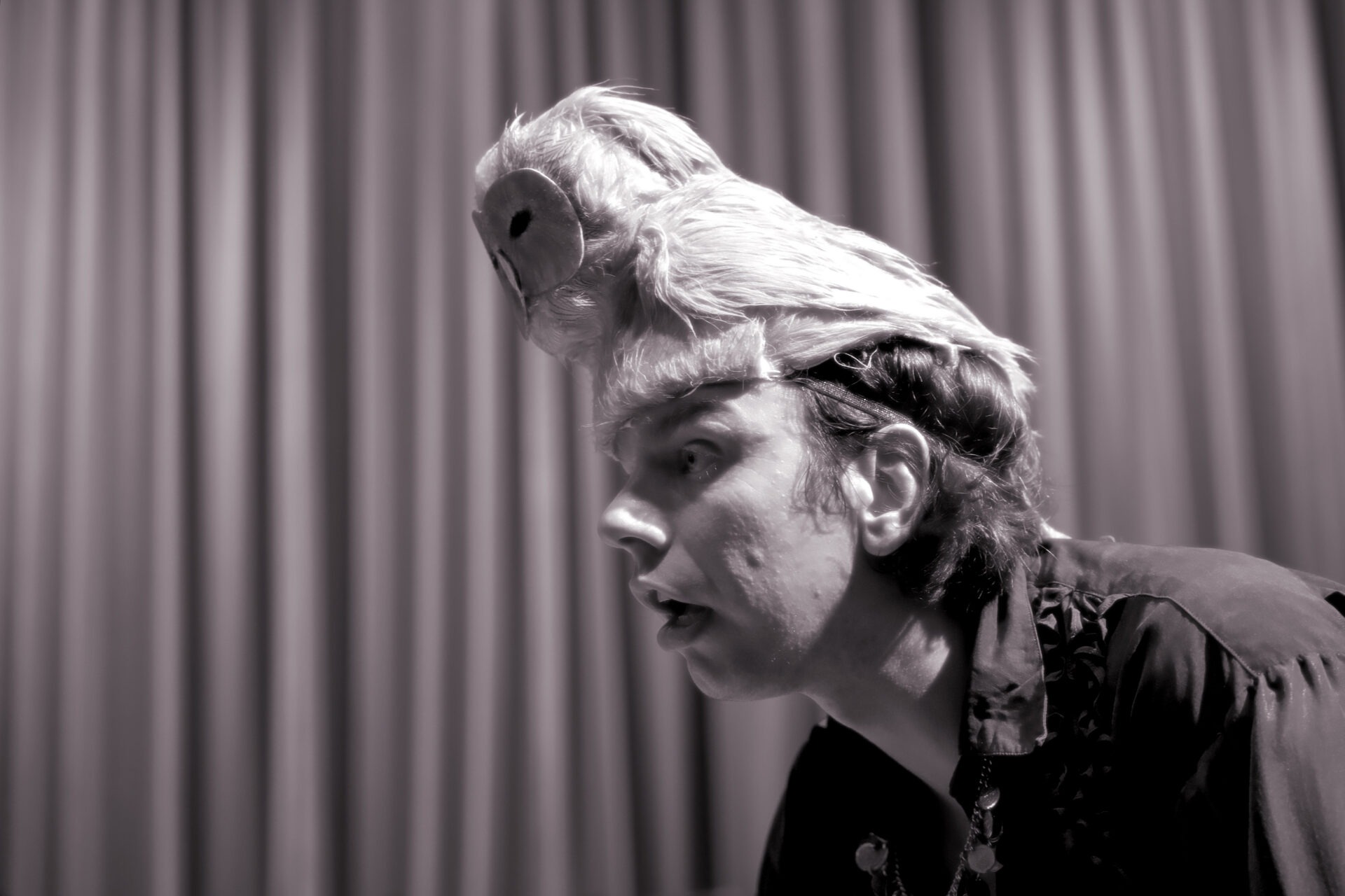 Teatri Ekspeditsioon ja Lauri Lagle uuslavastus „Reis metsa lõppu“ Sakala 3 teatrimajas