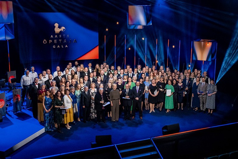 Haridustöötaja elutööpreemia pälvisid Marju Lauristin, David Vseviov ja Rein Taagepera