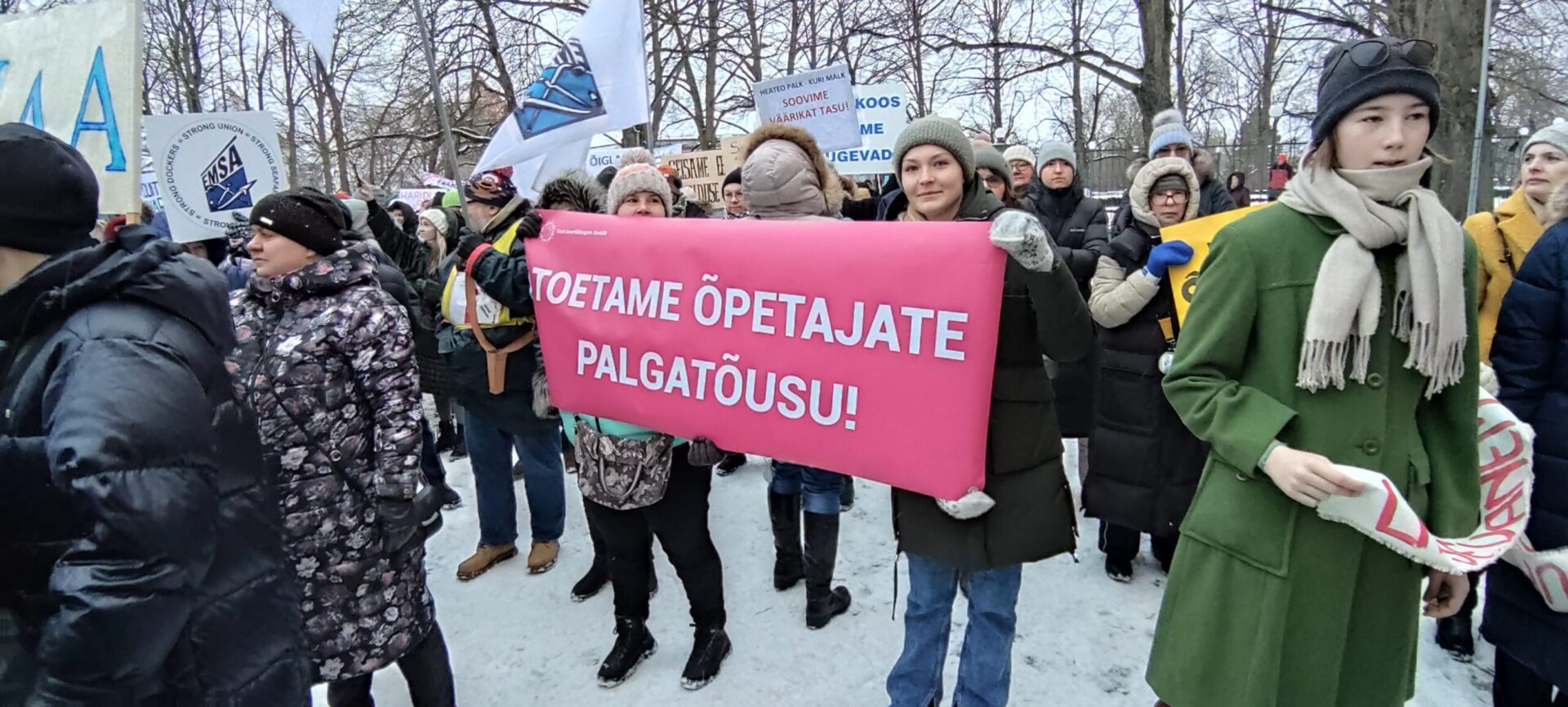 Valitsus kinnitas õpetajate töötasu alammääraks 1970 eurot