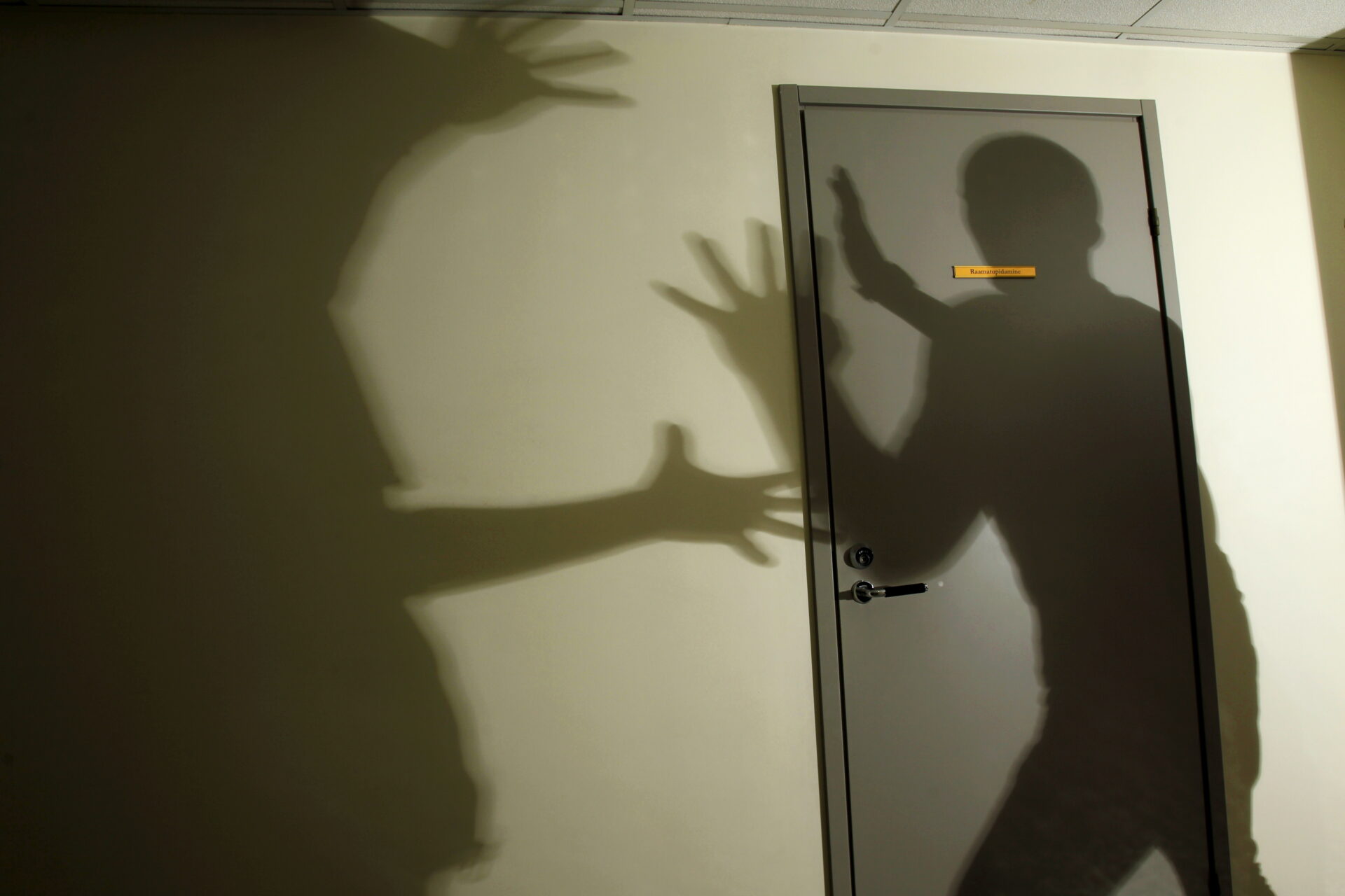 Õpetajad kiuslike lastevanemate küüsis. Kuidas ja miks?