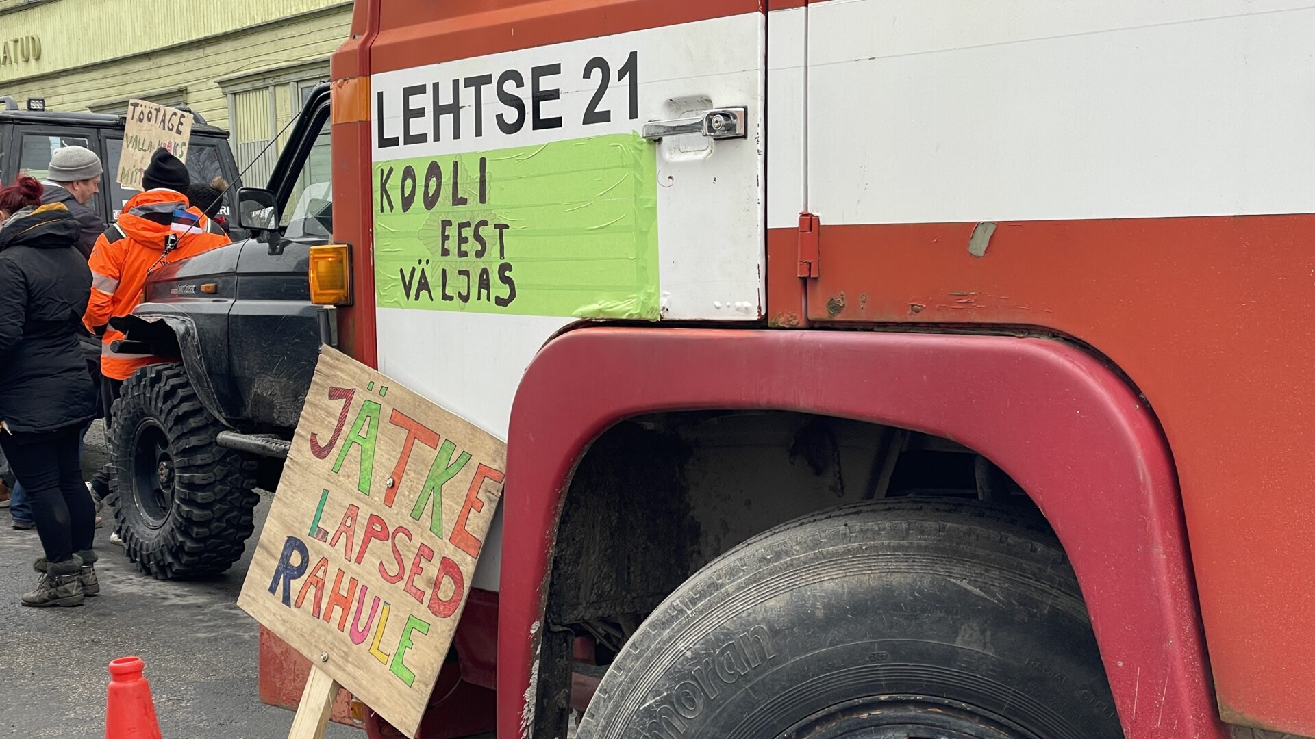 Haridusreform Tapal: kulude kokkuhoid ja hääletamine jalgadega