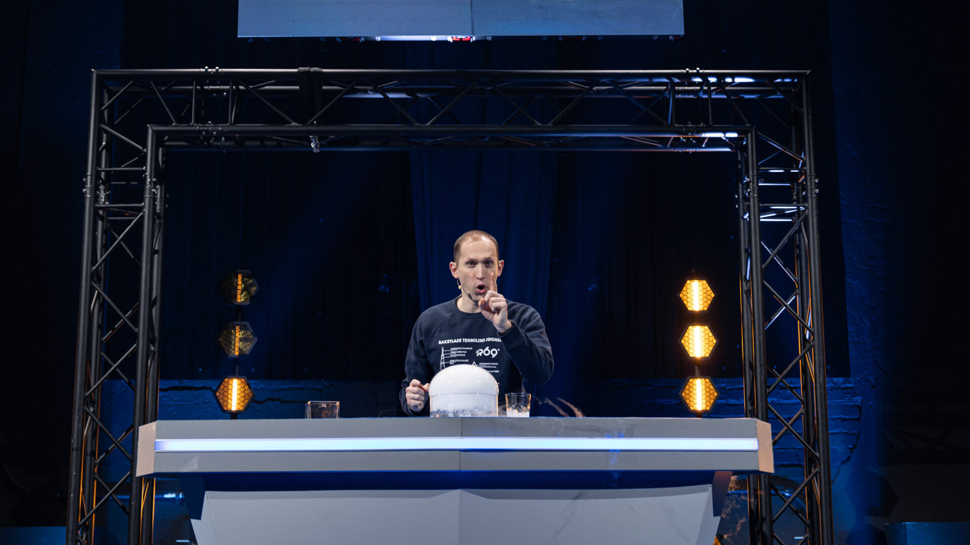 „Rakett 69“ ootab lapsi ja noori osalema teadusteatri videokonkursil