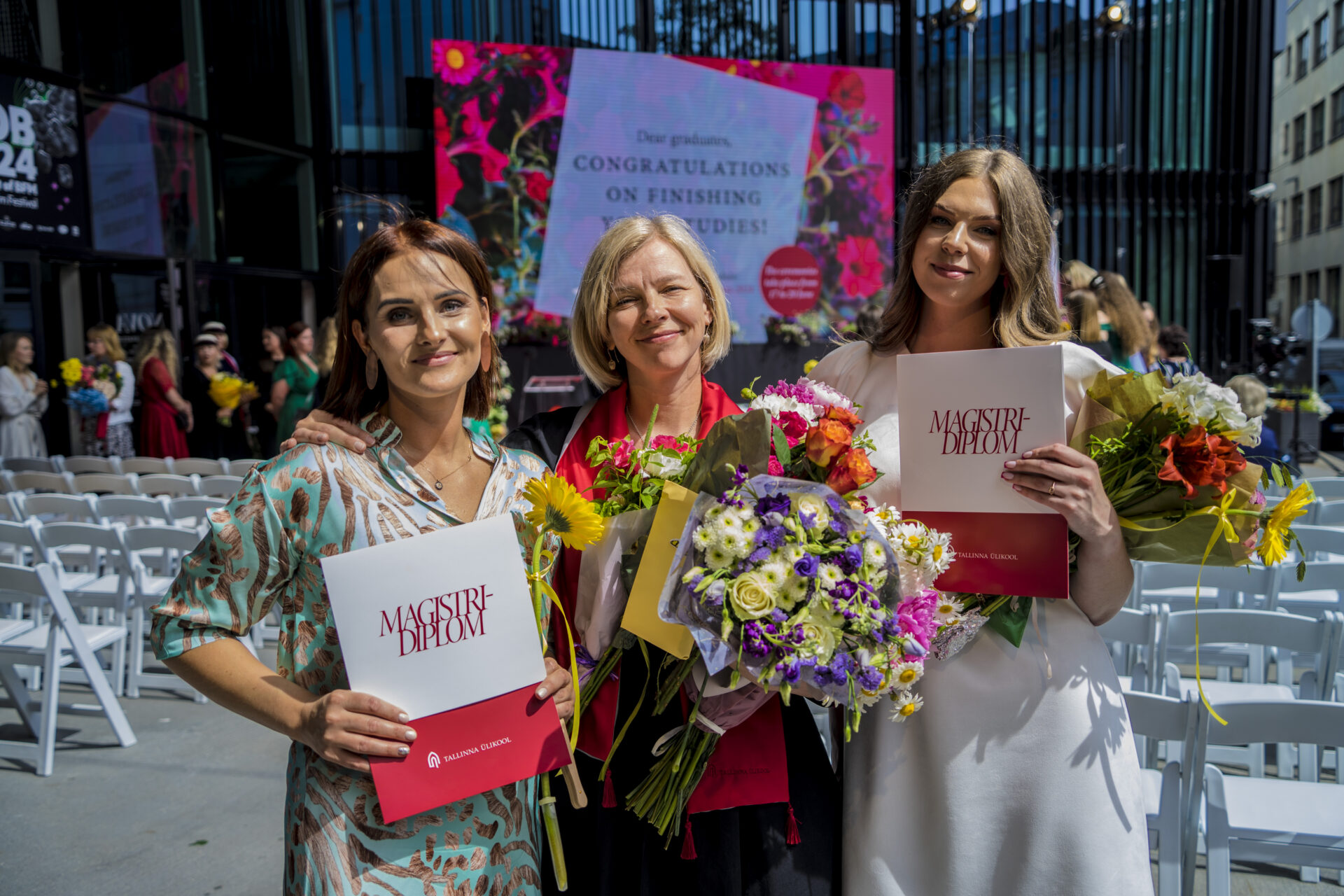 LÕPUTÖÖ ⟩ Magistritööna valmis lugemik lugemisraskustega õpilastele