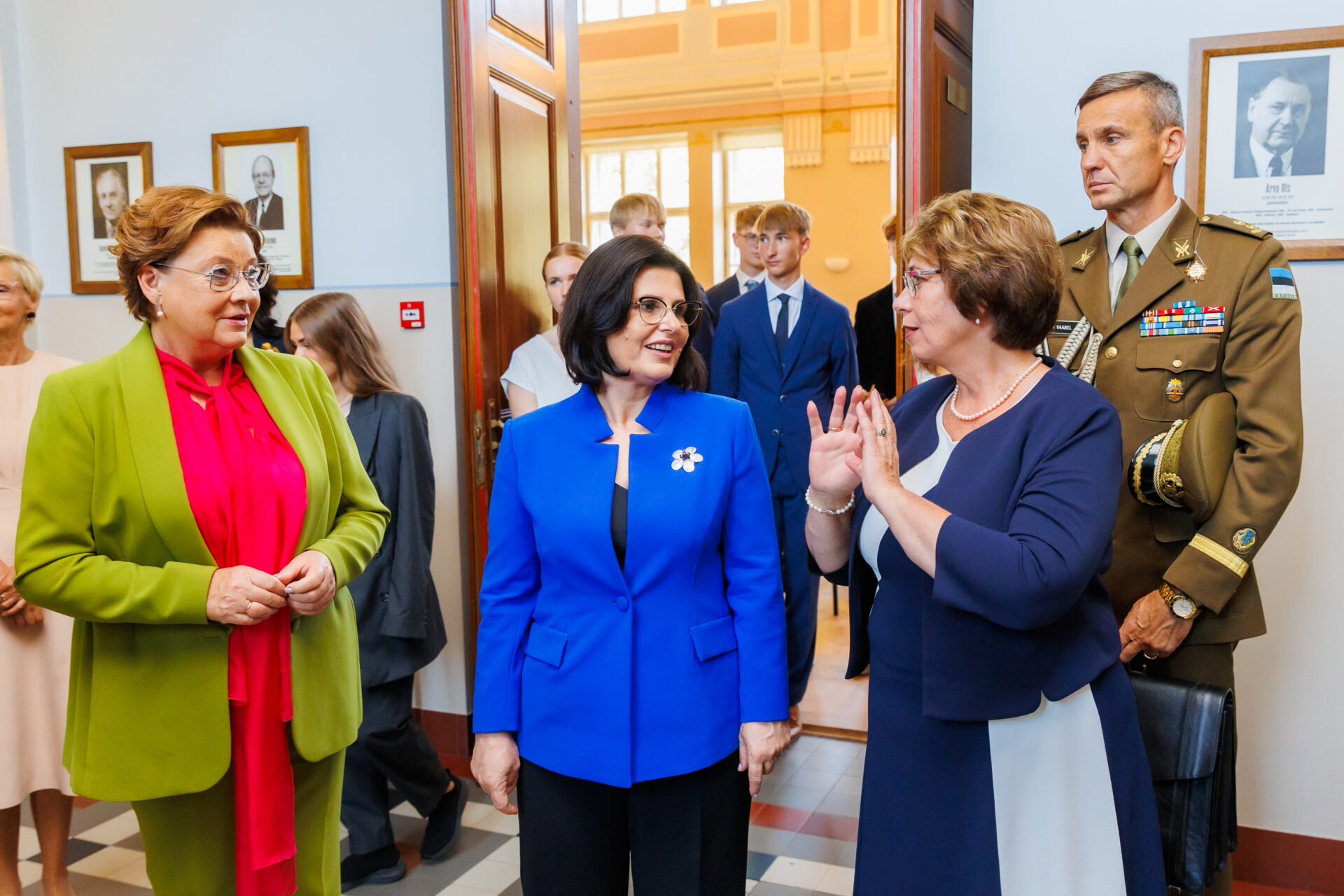 Tallinna Reaalkooli külastasid presidendiproua Sirje Karis ja Albaania presidendiproua Armanda Begaj