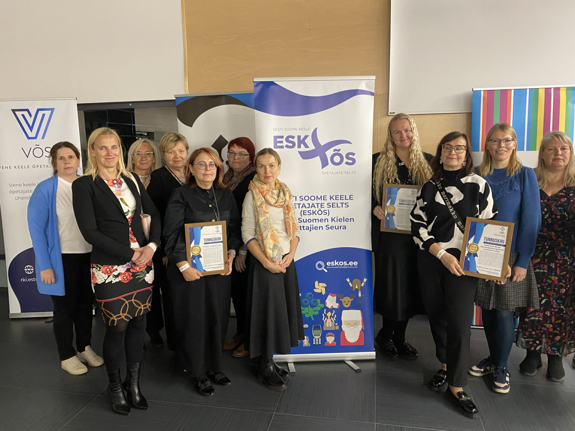 Eesti Võõrkeeleõpetajate Liit tänab ja tunnustab