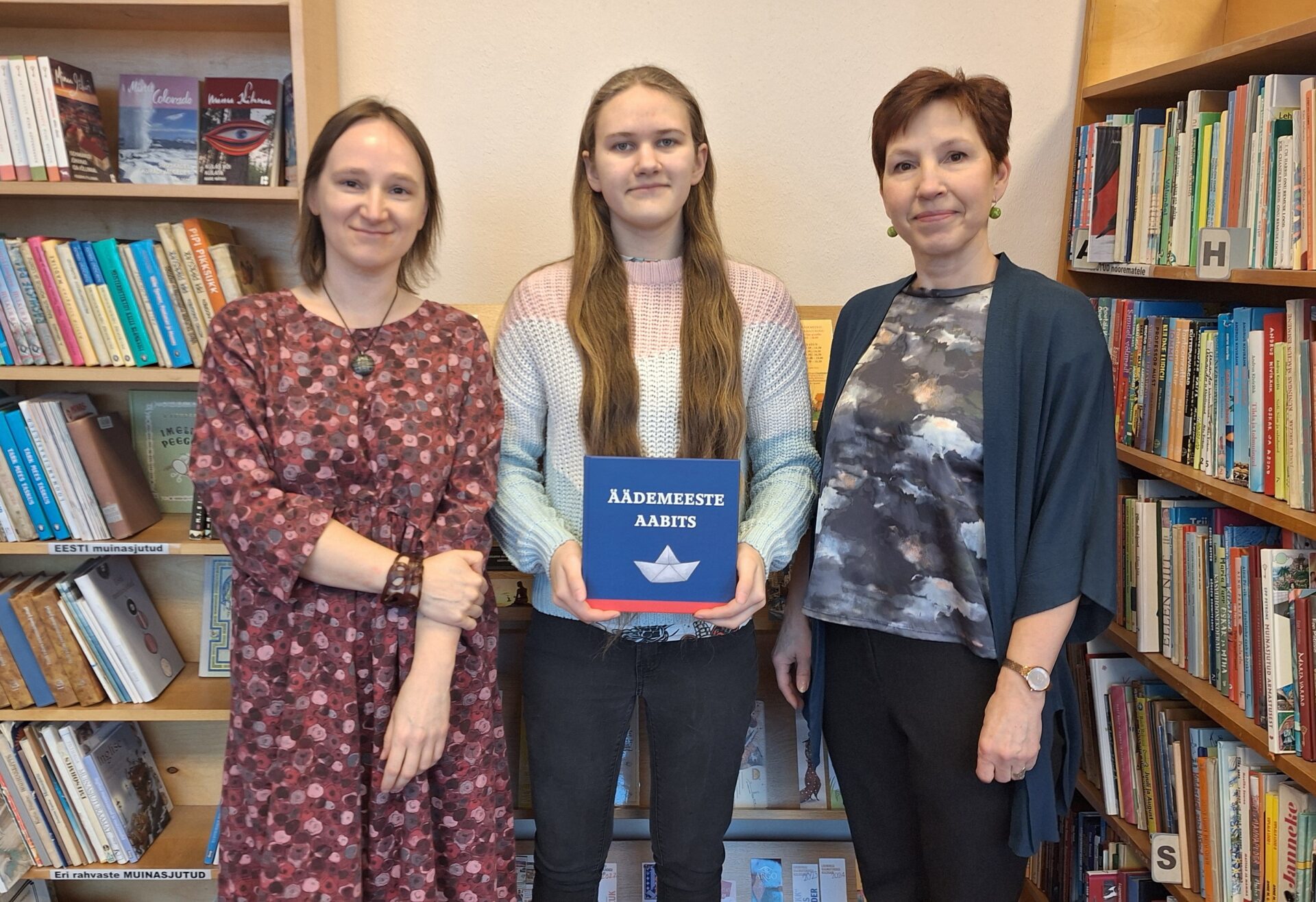 Keeleteo konkursil pälvis tunnustuse ka õpilase koostatud „Äädemeeste aabits“