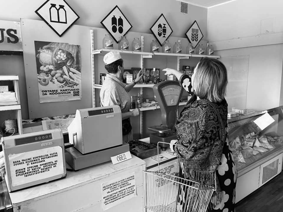 Humoorikas hoiatusmärk nooremale põlvkonnale