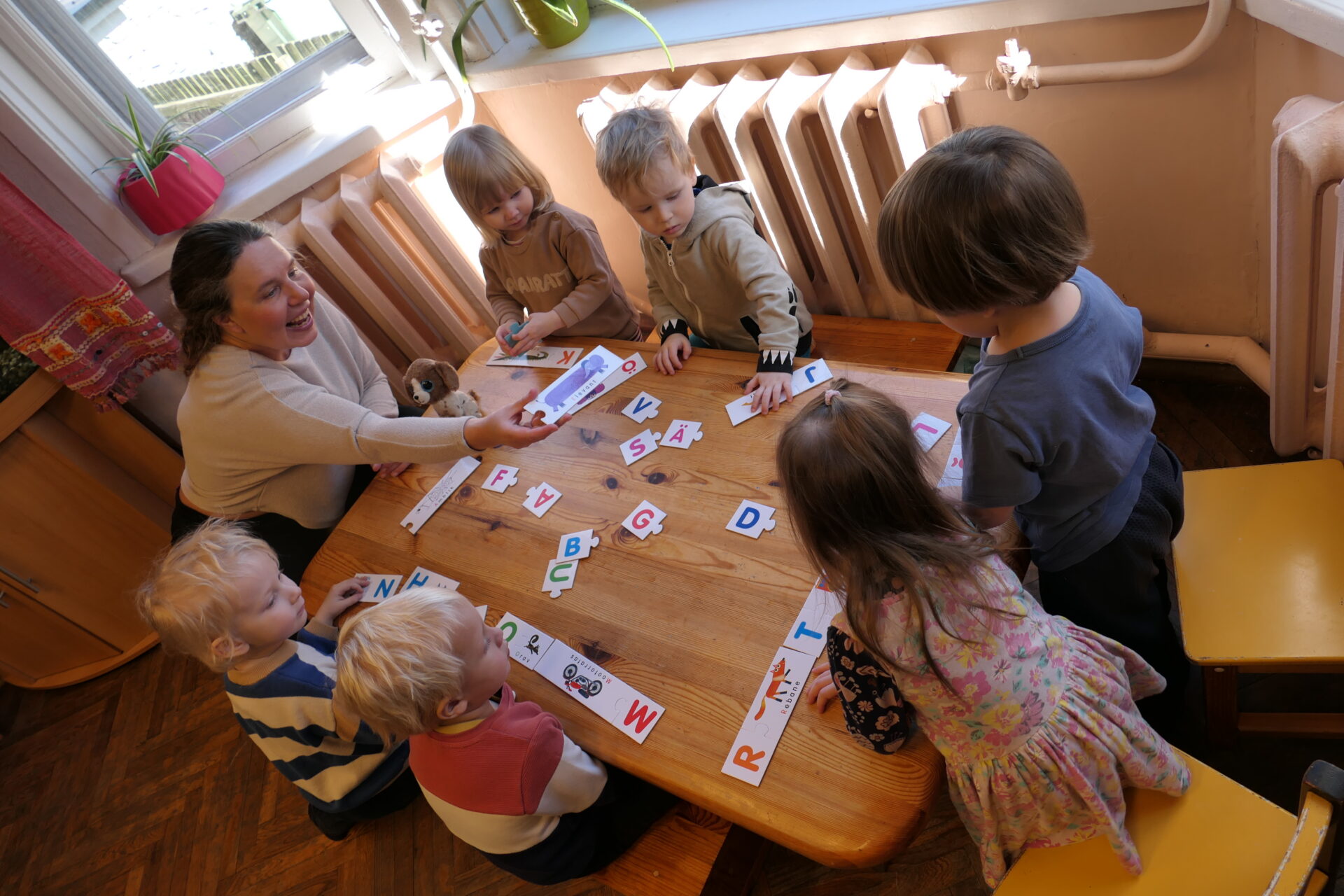 Kolmeaastased lapsed samm-sammult lugema!