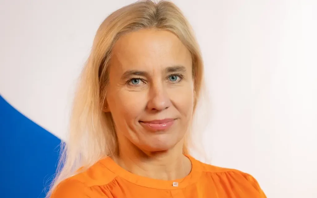 Haridusminister suurendab omavalitsuste ja koolide bürokraatiat