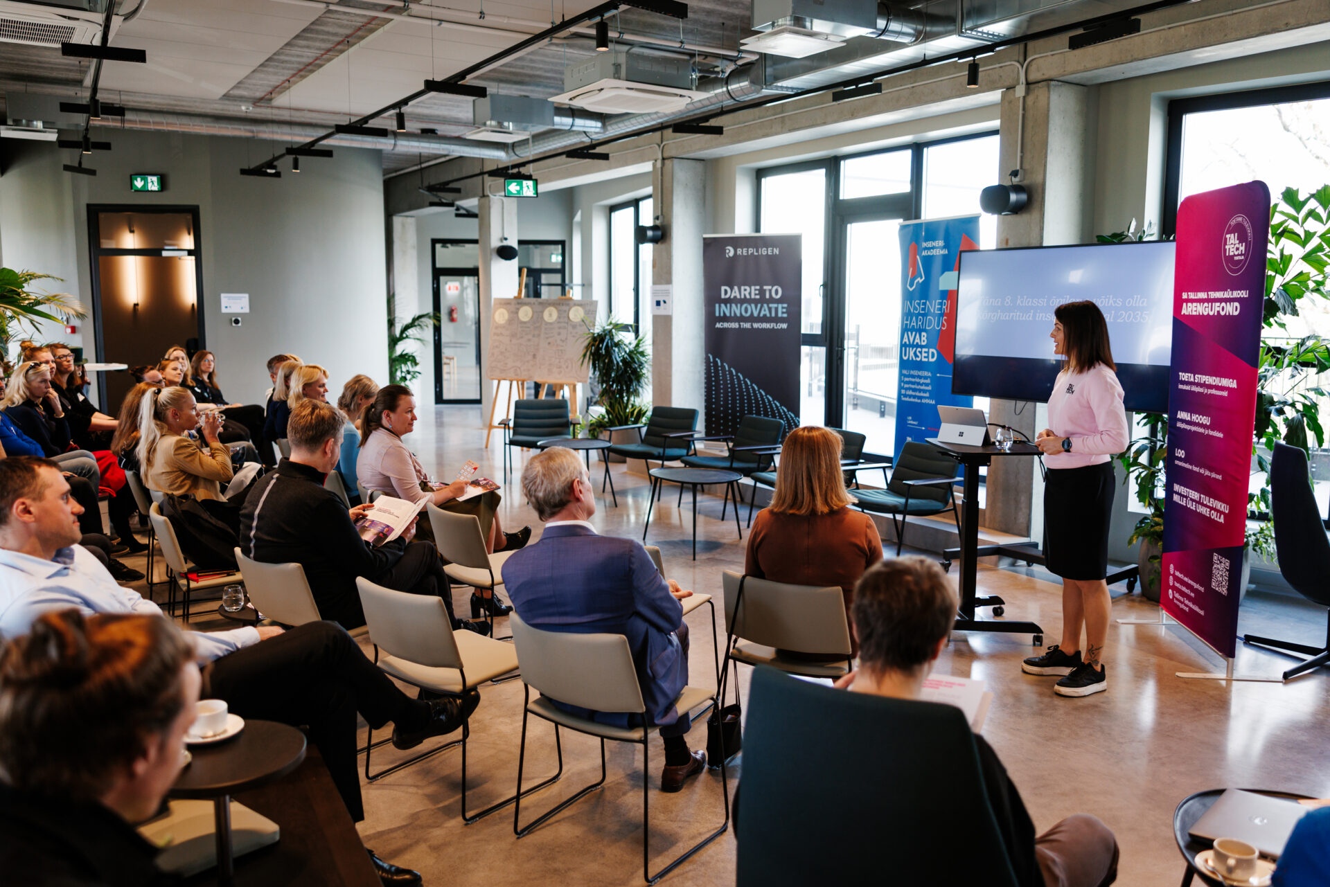 TalTech loob põhikooli reaalainete õpetajatele stipendiumi: tunnustus neile, kes teevad tuleviku võimalikuks