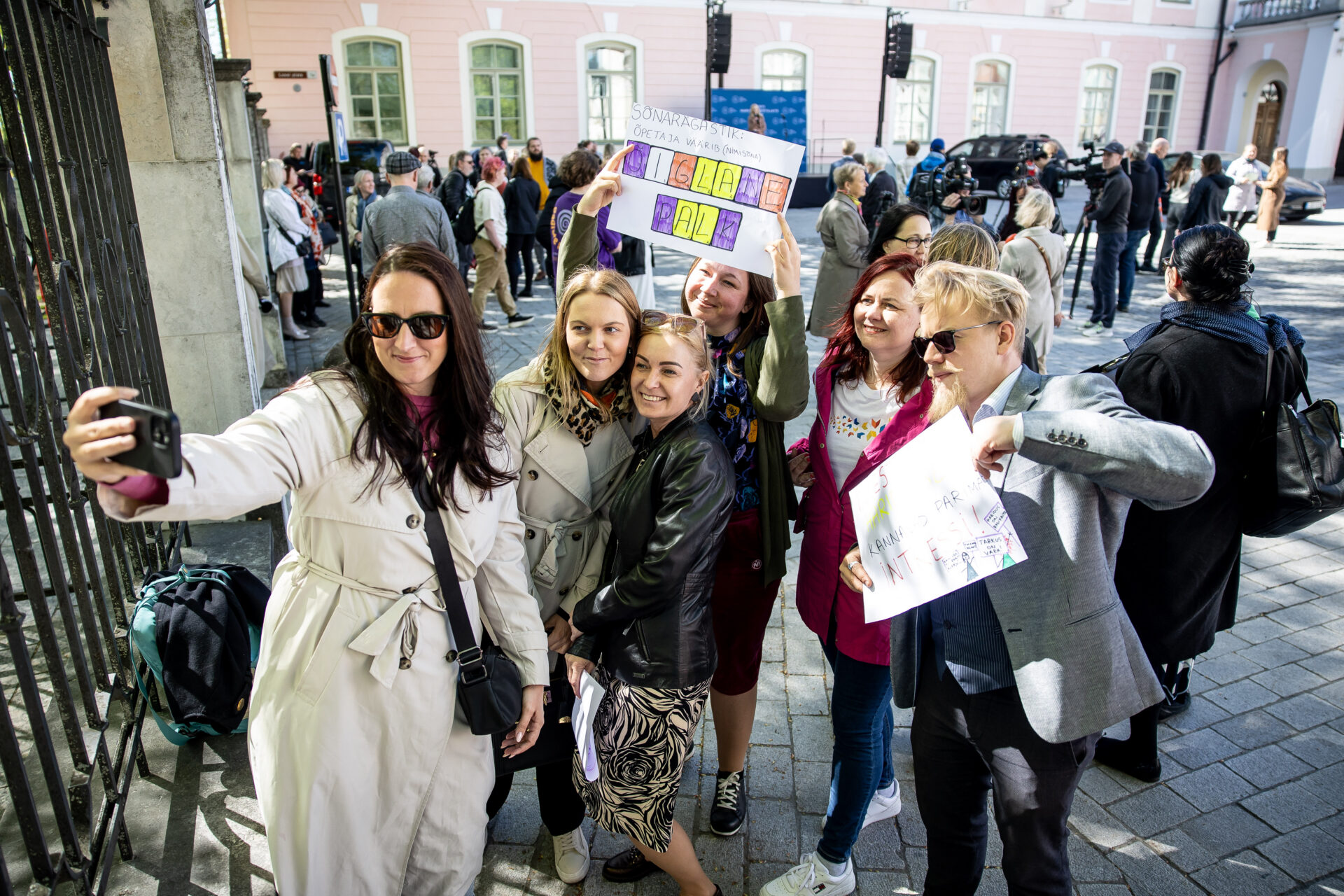Õpetajate hääl kaikus jälle mäe peal