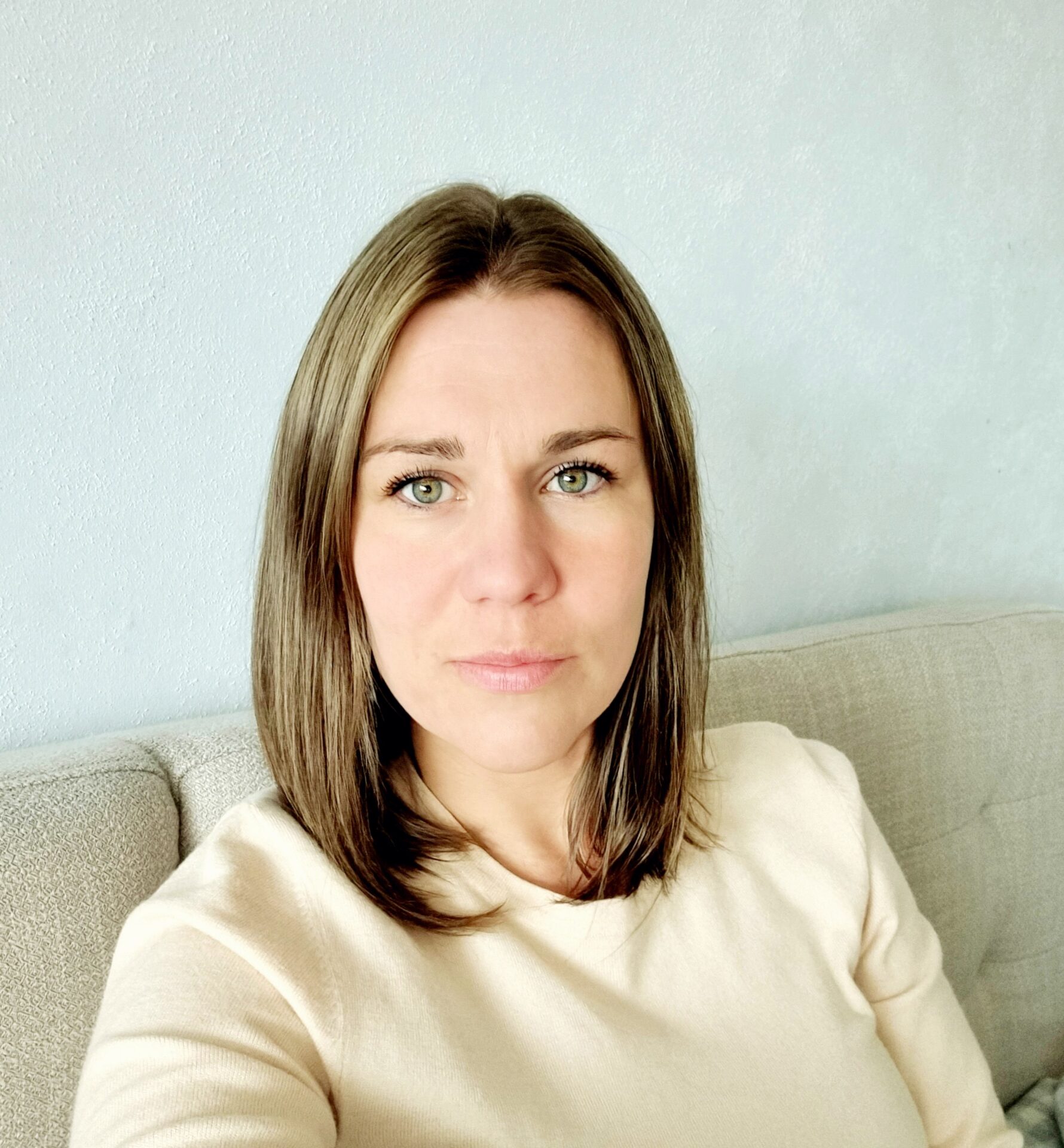 Laps ei saa endale peret valida