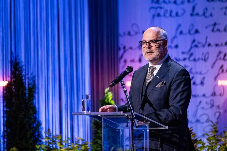 President Karis aasta õpetaja galal: iga suur muutus algab õpetaja ja õpilase kohtumisest