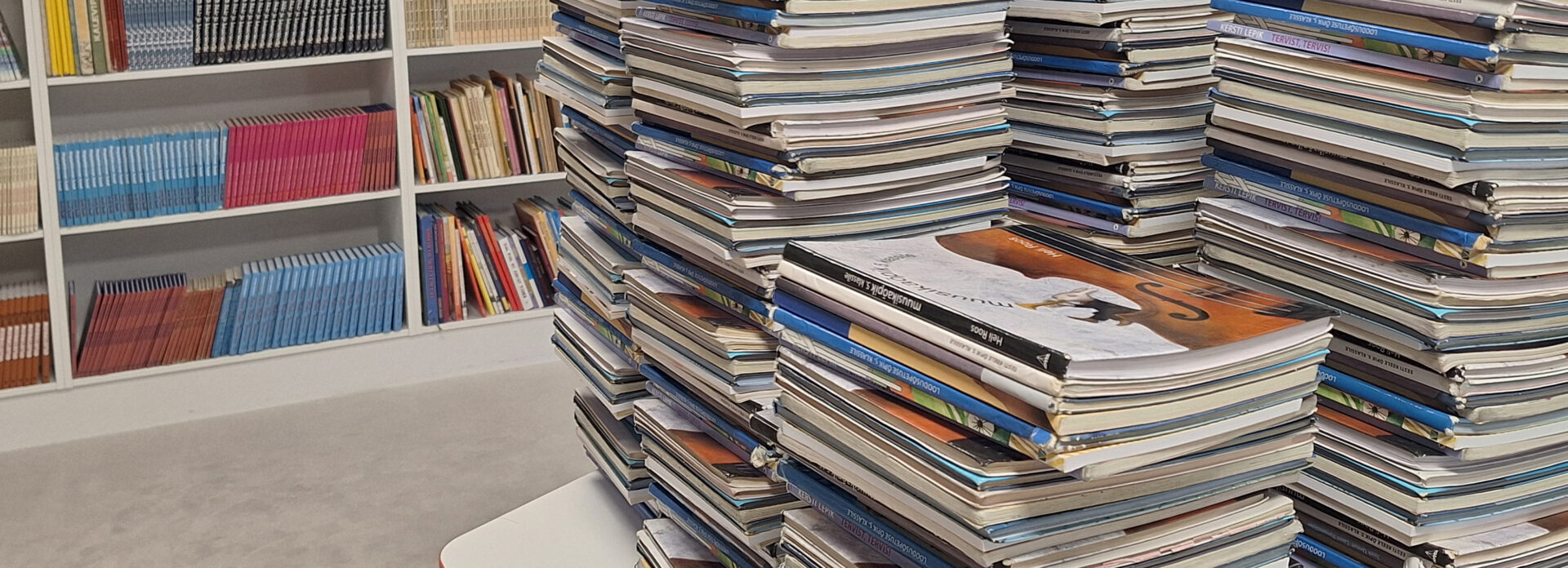 Õppekirjandus surve all: ebakindel nõudlus, kallinevad materjalid ja külmunud pearaha