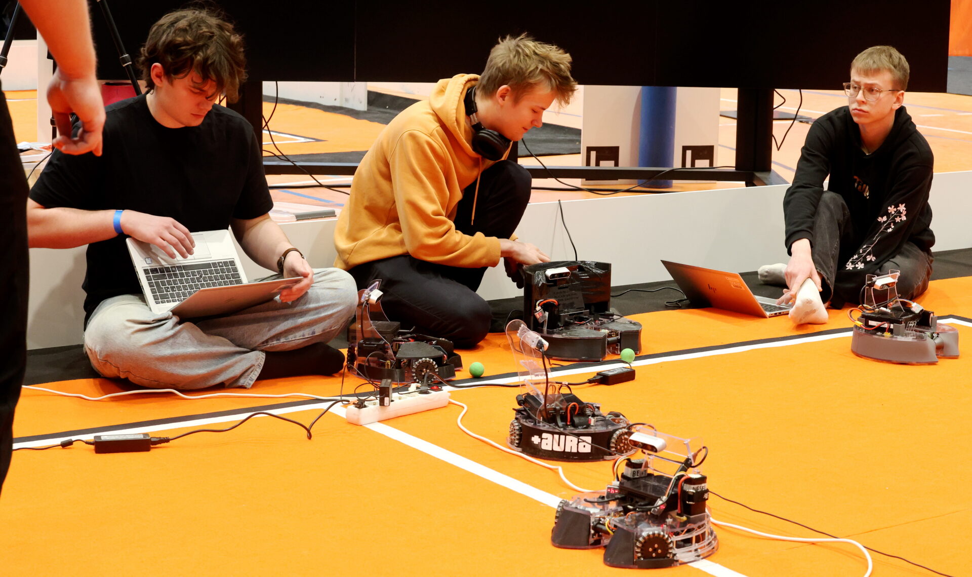 Eesti noored eelistavad loodus- ja täppisteadusi ning tehnoloogiaharidust enam kui EL-i noored keskmiselt