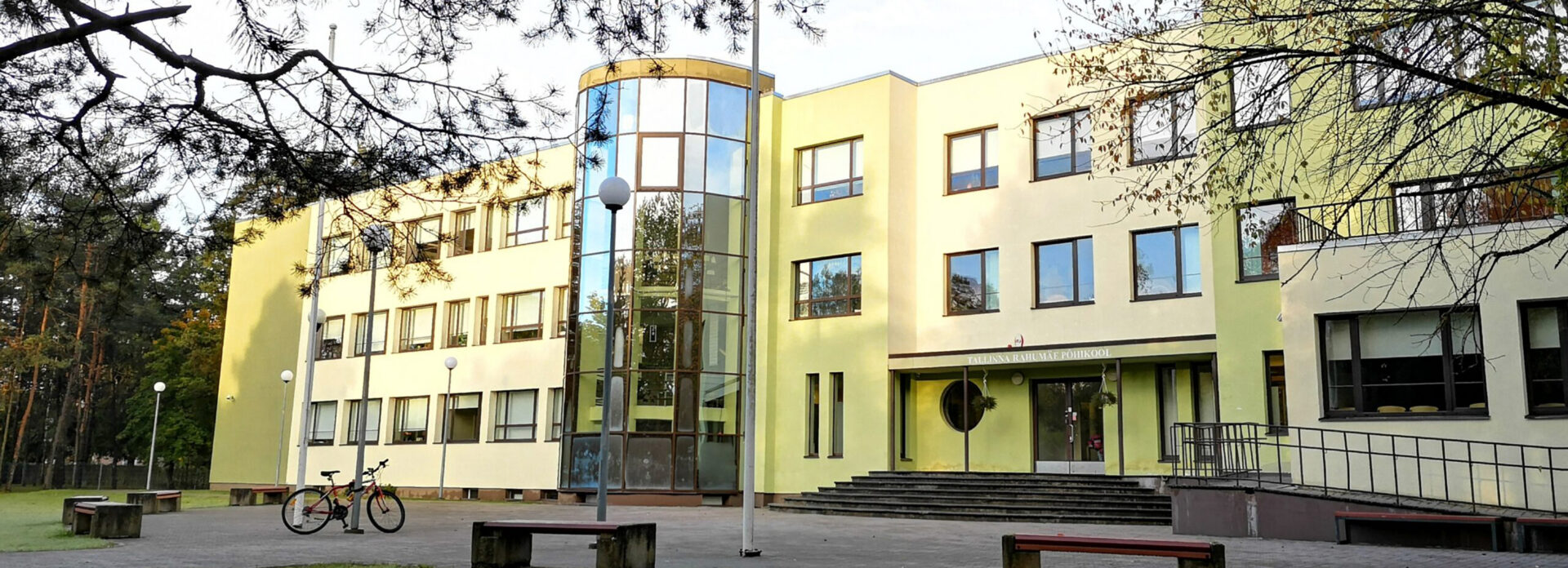 Rahumäe Põhikool – kaunite kunstide kool